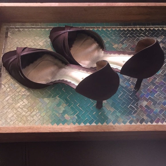 Ann Taylor Shoes - Picture 3 of 8